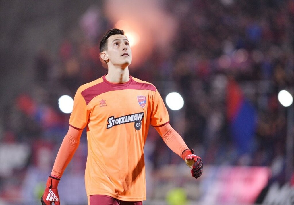 Ολυμπιακός: Μνηστήρες για Γιαννιώτη (photos)