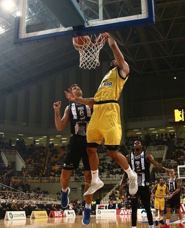 ΑΕΚ – ΠΑΟΚ: Τα… άγρια καρφώματα των «κιτρινόμαυρων» (videos+photos)