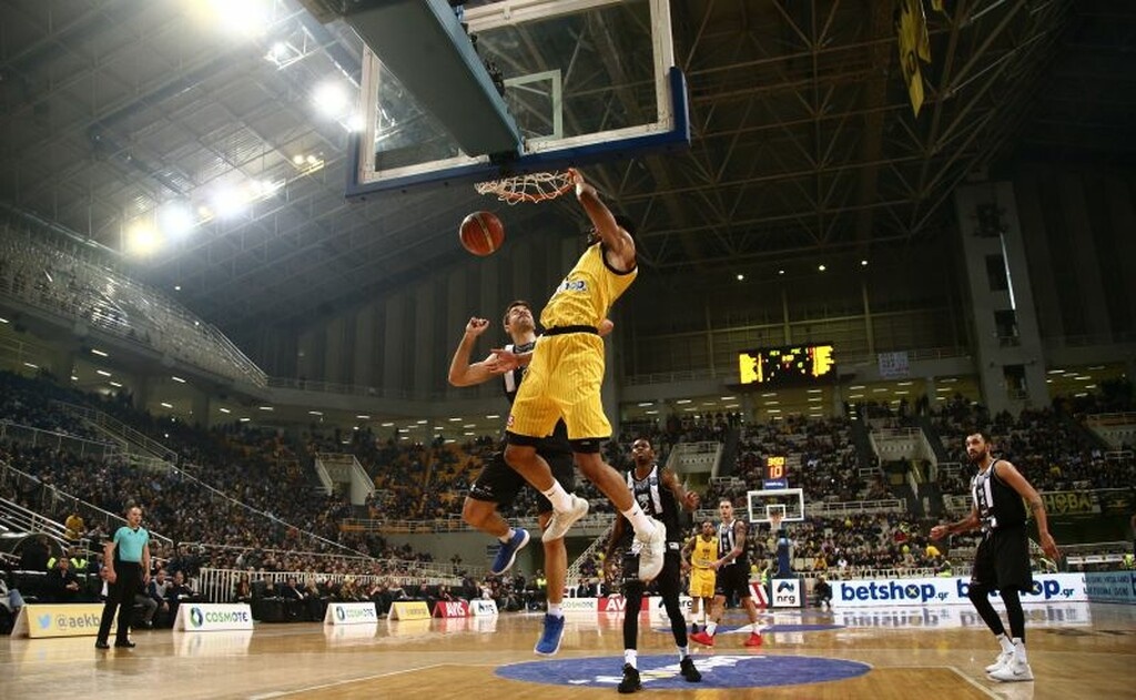 ΑΕΚ – ΠΑΟΚ: Τα… άγρια καρφώματα των «κιτρινόμαυρων» (videos+photos)