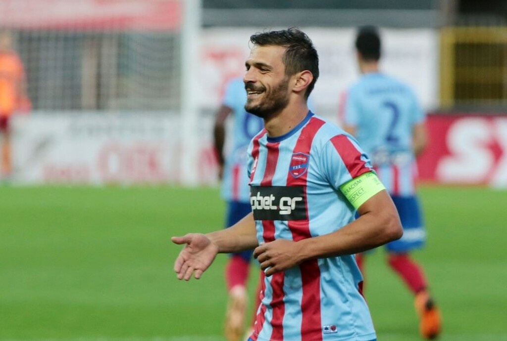 Πανιώνιος: Για πάντα στην Πλατεία ο Κόρμπος (photos)