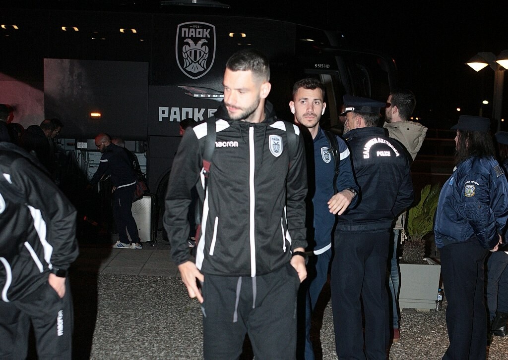 ΠΑΟΚ: Αποθεωτική υποδοχή στο Αγρίνιο (photos)