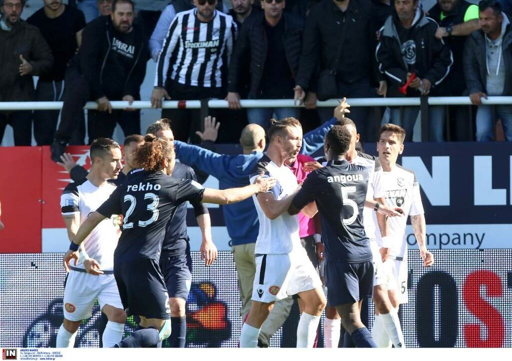 Ένταση στο ΟΦΗ-Λεβαδειακός: Λογομαχία με οπαδό ο Ανγκουά και χαμός στο «Γεντί Κουλέ»! (photos)