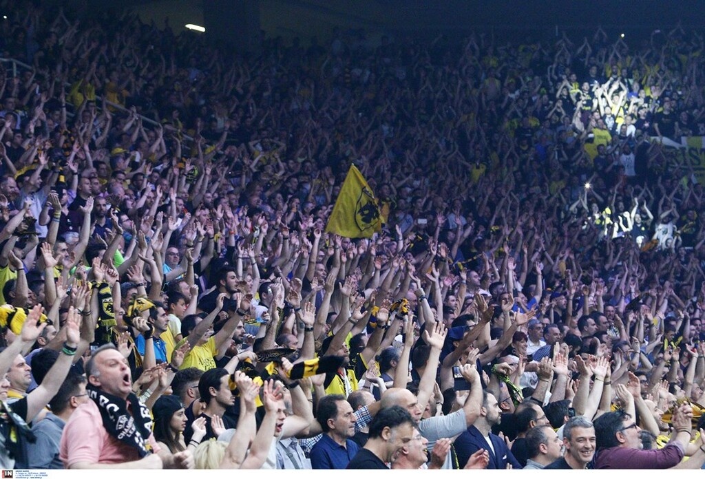 Κυρίαρχος ο κόσμος της ΑΕΚ στο Basketball Champions League! (photo)