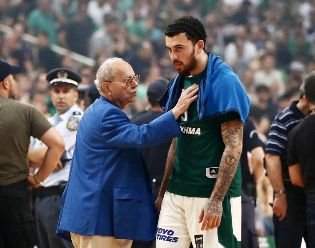 Θανάσης Γιαννακόπουλος: Ο «Τυφώνας» που λάτρευε τον Παναθηναϊκό