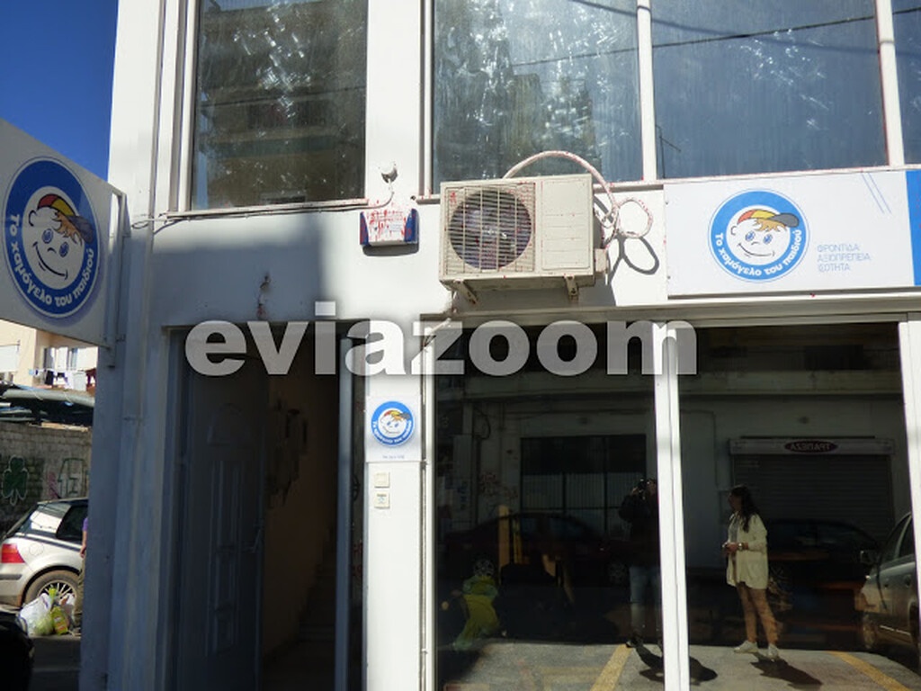 Καφρίλα: Την έπεσαν σε σύνδεσμο κι έσπασαν το Χαμόγελο του Παιδιού (video+photo)