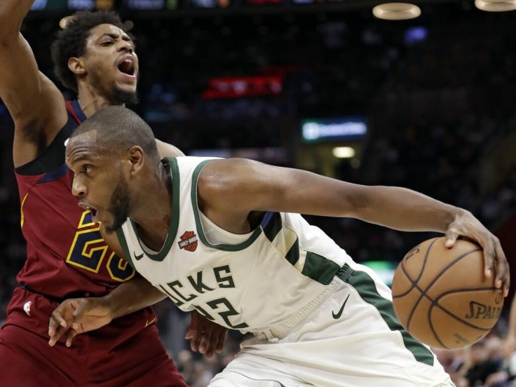 NBA: No Giannis, no party για τους Μπακς (video+photos)