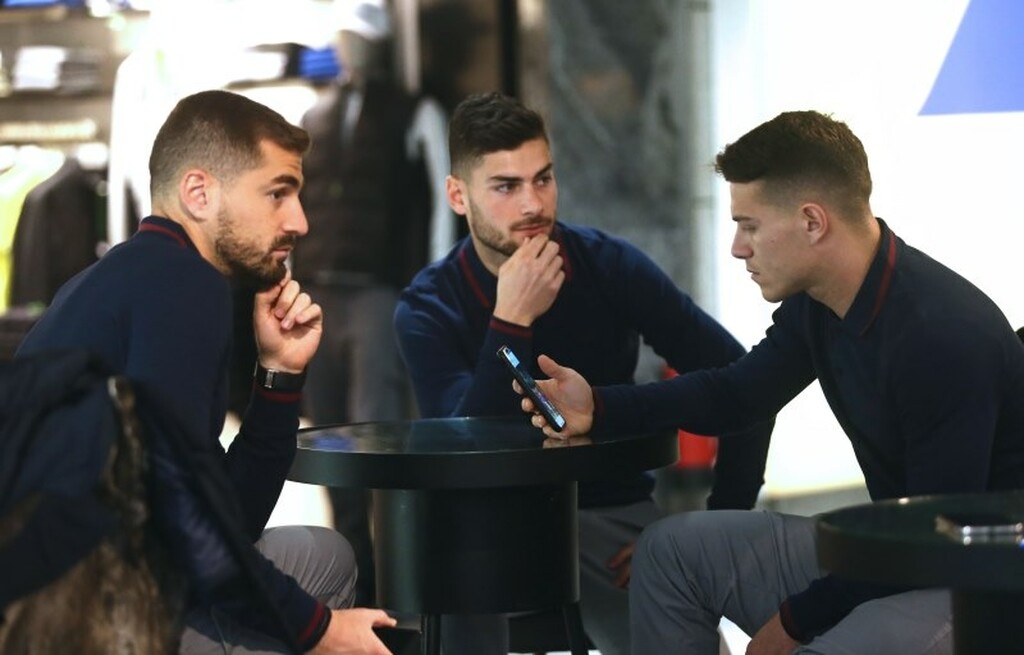 «Πέταξε» για Λιχτενστάιν η Εθνική (photos)