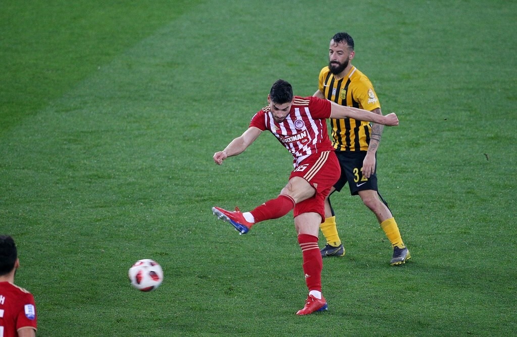 Ολυμπιακός: Αγγλικές σειρήνες για Μασούρα (photos)