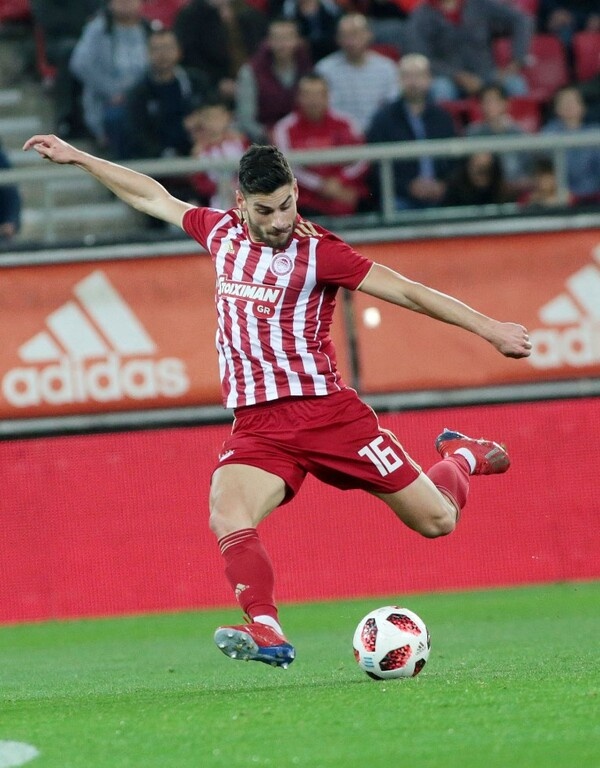 Ολυμπιακός: Αγγλικές σειρήνες για Μασούρα (photos)