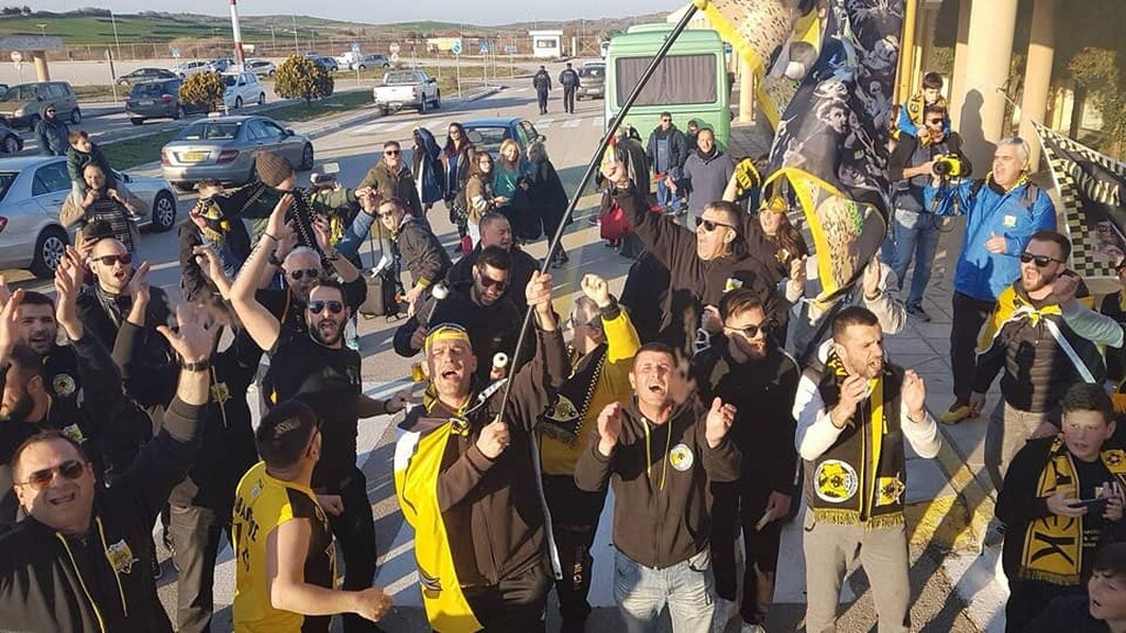 ΑΕΚ: Αποθεωτική υποδοχή στη Λήμνο! (photos)