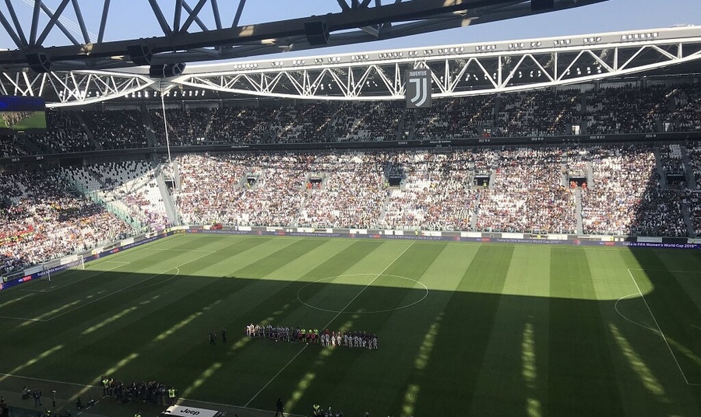 «Τρέλα» στη Γιουβέντους: 39 χιλιάδες οπαδοί σε αγώνα γυναικών! (photos)