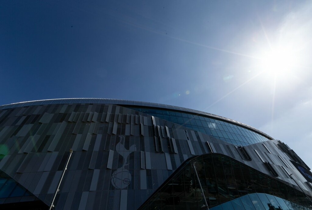 Είναι γεγονός το νέο «στολίδι» της Τότεναμ (photos+videos)