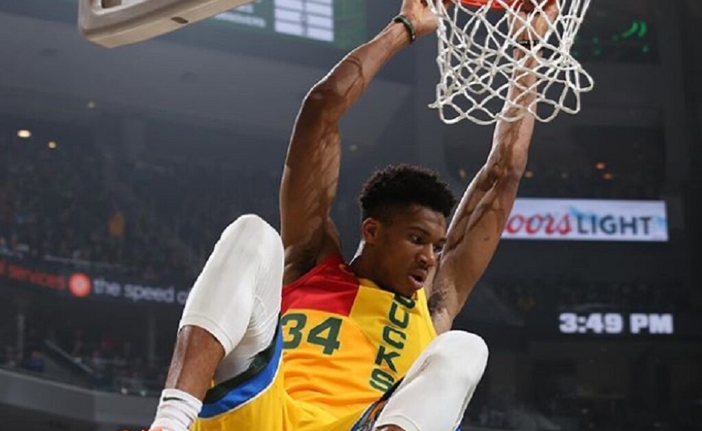 NBA: Άνετοι Μπακς, εκπληκτικοί Σπερς (videos+photos)