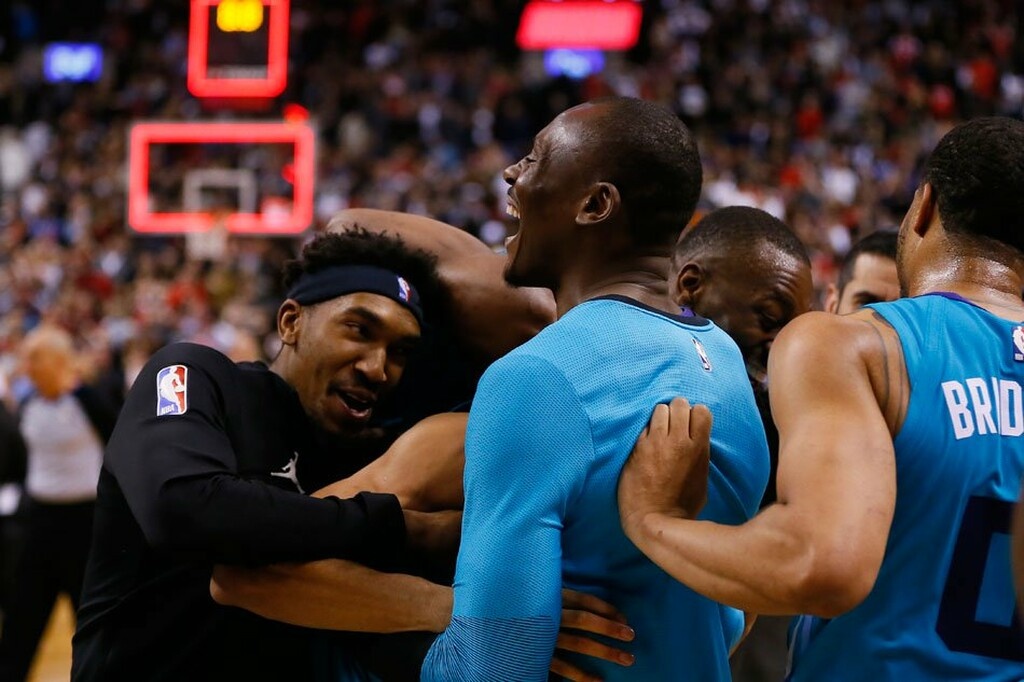 NBA: Απίθανο buzzer beater στο Top-10 (video+photos)