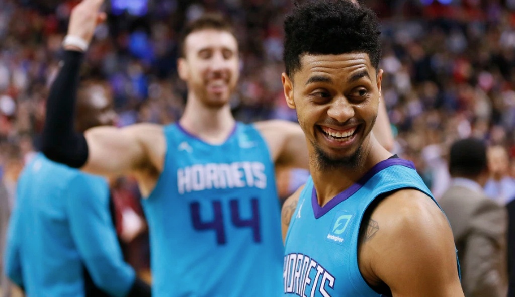 NBA: Απίθανο buzzer beater στο Top-10 (video+photos)