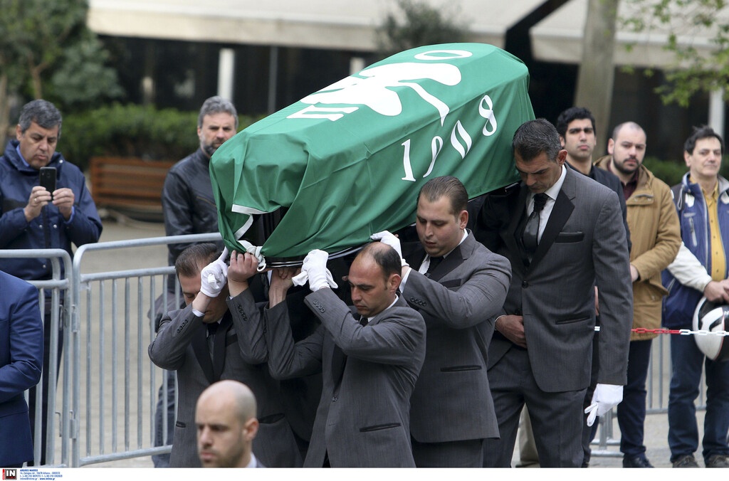 Με τη σημαία του Παναθηναϊκού ο Θανάσης Γιαννακόπουλος