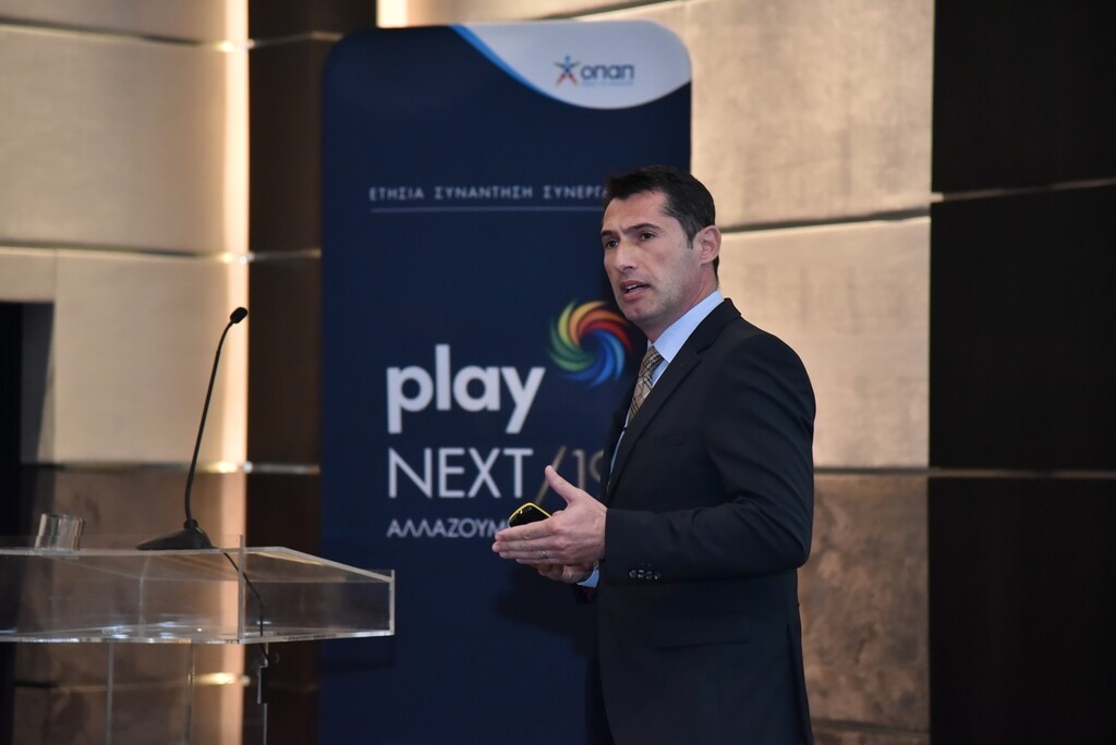 Δημήτρης Ανδριώτης –Διευθυντής Πωλήσεων PLAY Stores