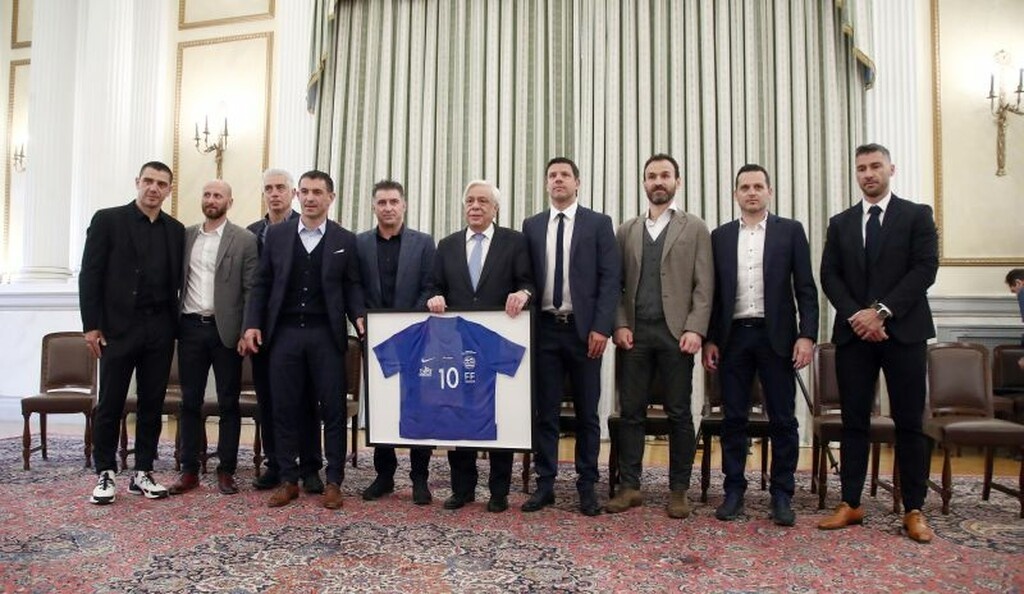 Στον Πρόεδρο της Δημοκρατίας οι Legends 2004 για το «Champions For Life» (photos)