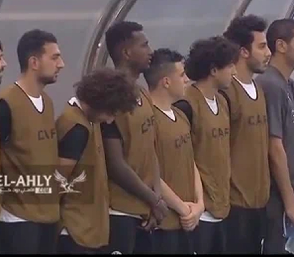 Έξαλλοι με Ουάρντα στην Αίγυπτο: Η κίνηση που εξόργισε τους συμπατριώτες του! (photo&video)