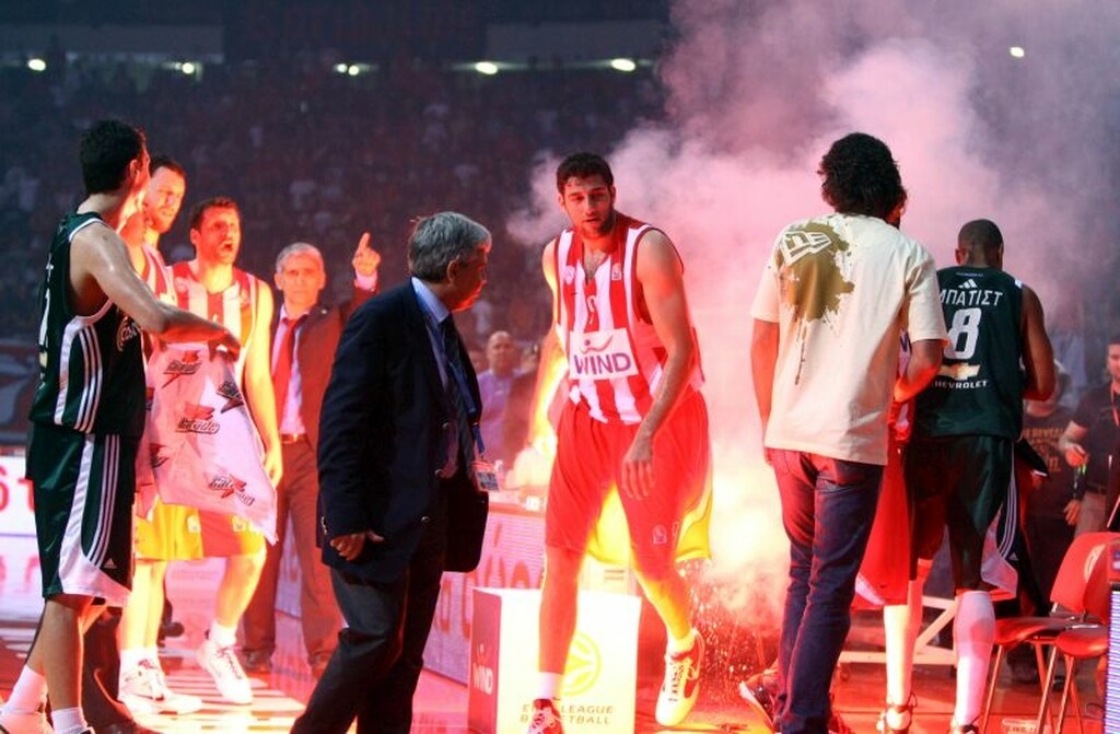 Εκκολαπτήριο βίας το ΣΕΦ των Αγγελόπουλων (videos+photos)