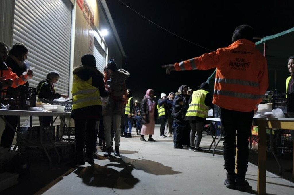 Εϊμπάρ: Η ομάδα της Primera Division που σκέφτεται τους πρόσφυγες στην Ελλάδα (photos)