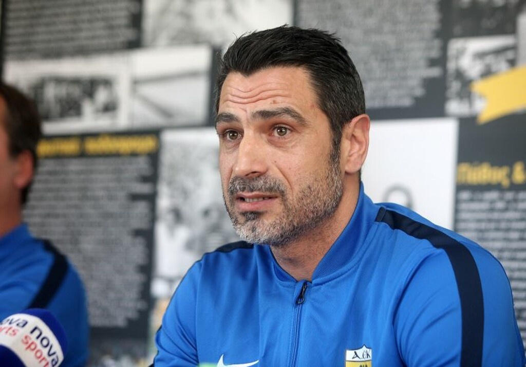 Totall Football με τον Άκη Ζήκο