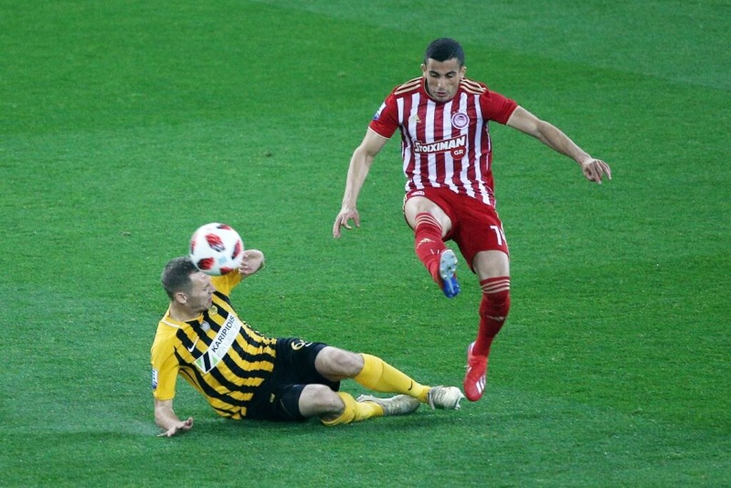 Ολυμπιακός: Πάει και για δεξί μπακ