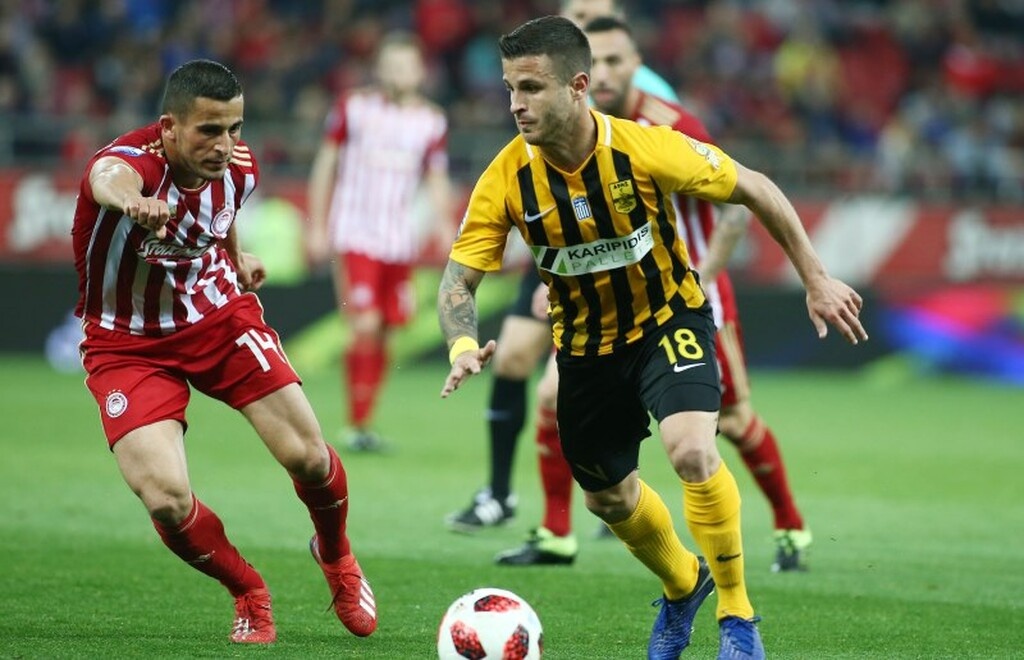 Ολυμπιακός: Πάει και για δεξί μπακ