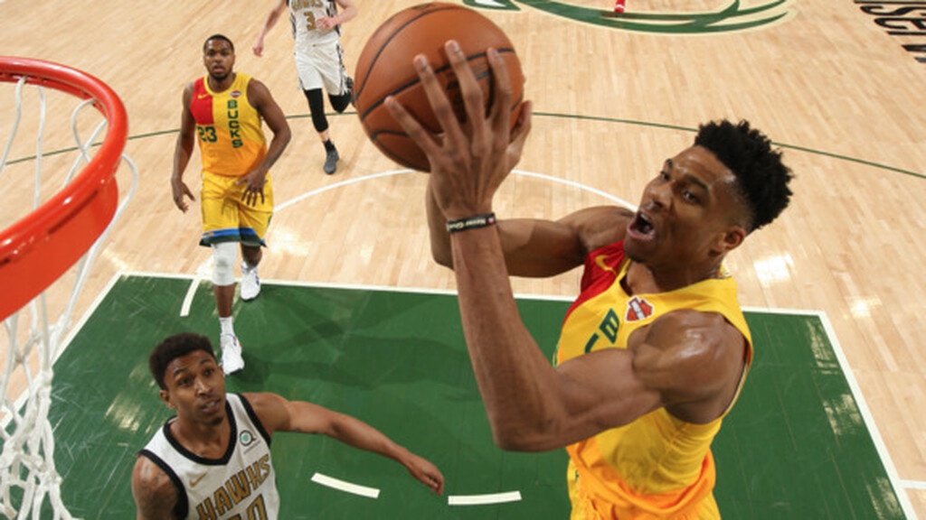 NBA: Μεγάλες στιγμές για Μπακς και Γιάννη (photos+video)