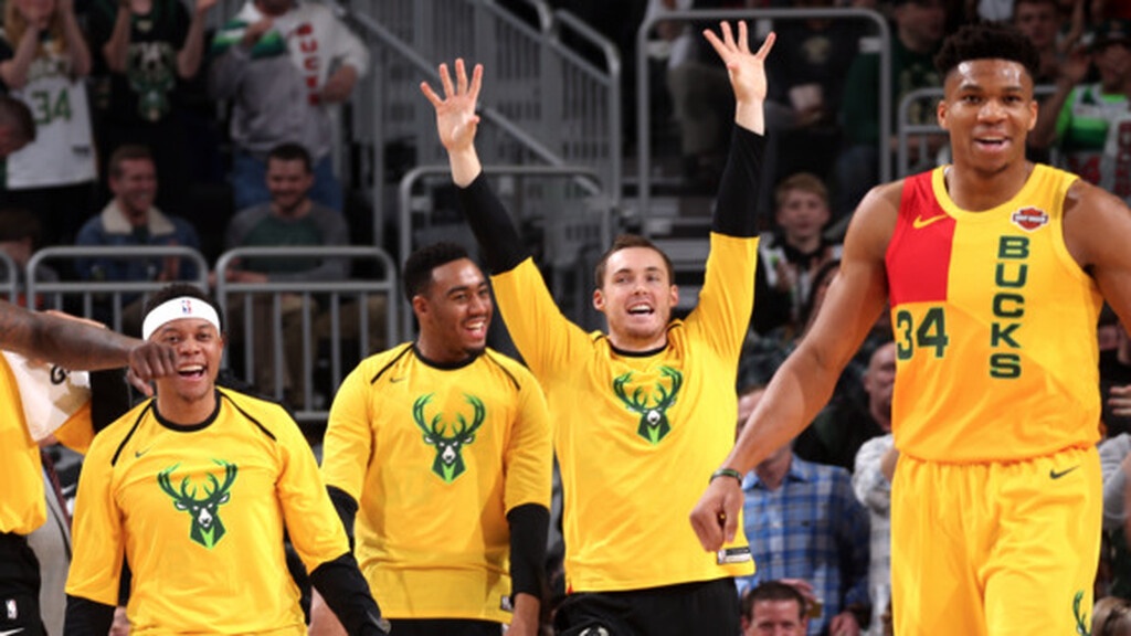 NBA: Γιάννης Λαμπρός και στο Top-10! (video+photos)