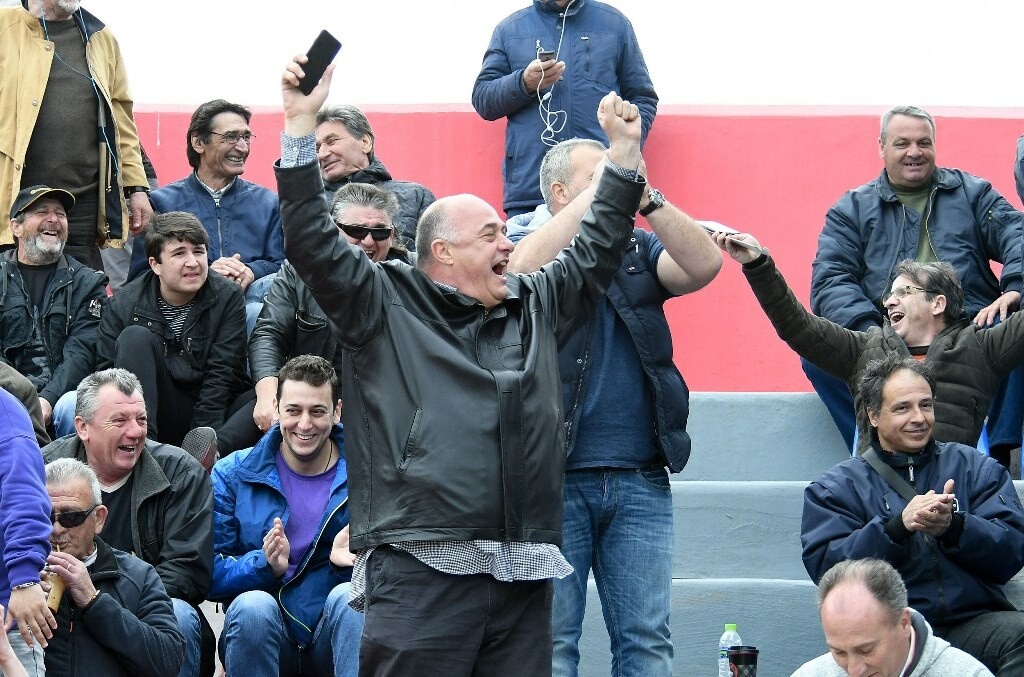 Γλέντι… Super League ο Βόλος (photos+video)