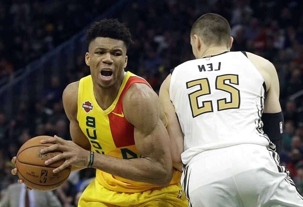 NBA: Μεγάλες στιγμές για Μπακς και Γιάννη (photos+video)