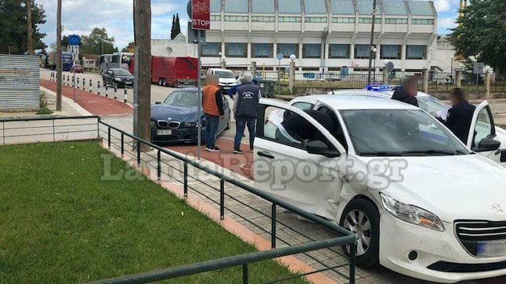 Τροχαίο – σοκ για πασίγνωστο ποδοσφαιριστή: «Θρύψαλα» το αμάξι του (pics)