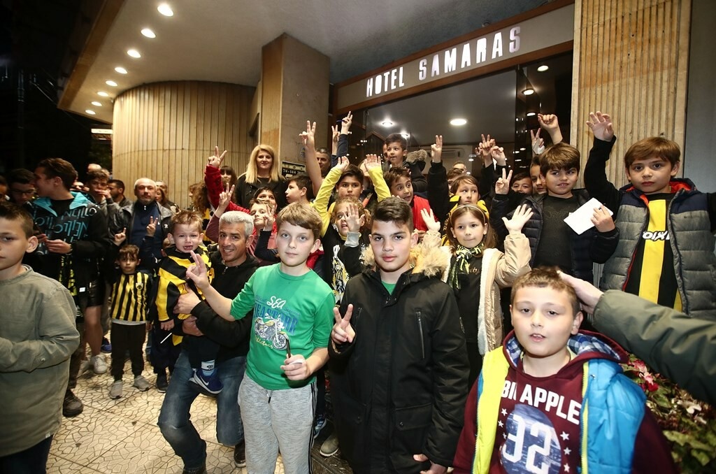 ΑΕΚ: Θερμή υποδοχή στη Λαμία (photos)