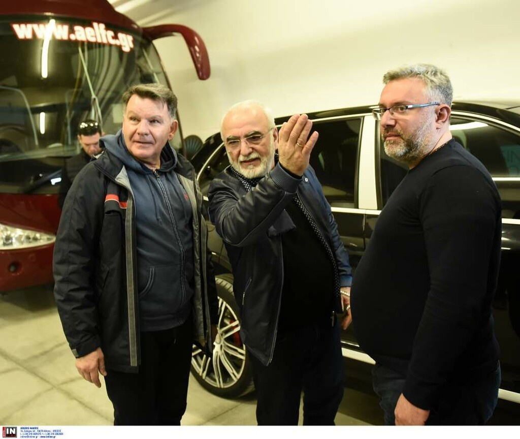 ΑΕΛ-ΠΑΟΚ: Στη Λάρισα ο Ιβάν Σαββίδης, τετ α τετ με Κούγια (photos)