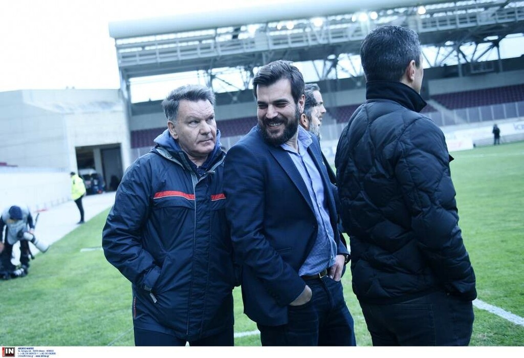 ΑΕΛ-ΠΑΟΚ: Τα συνθήματα που άναψαν «φωτιές» και η παρέμβαση με... Μακεδονία! (photos)