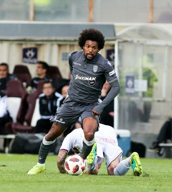 ΑΕΛ-ΠΑΟΚ 1-1: Στην Τούμπα η στέψη (photos)