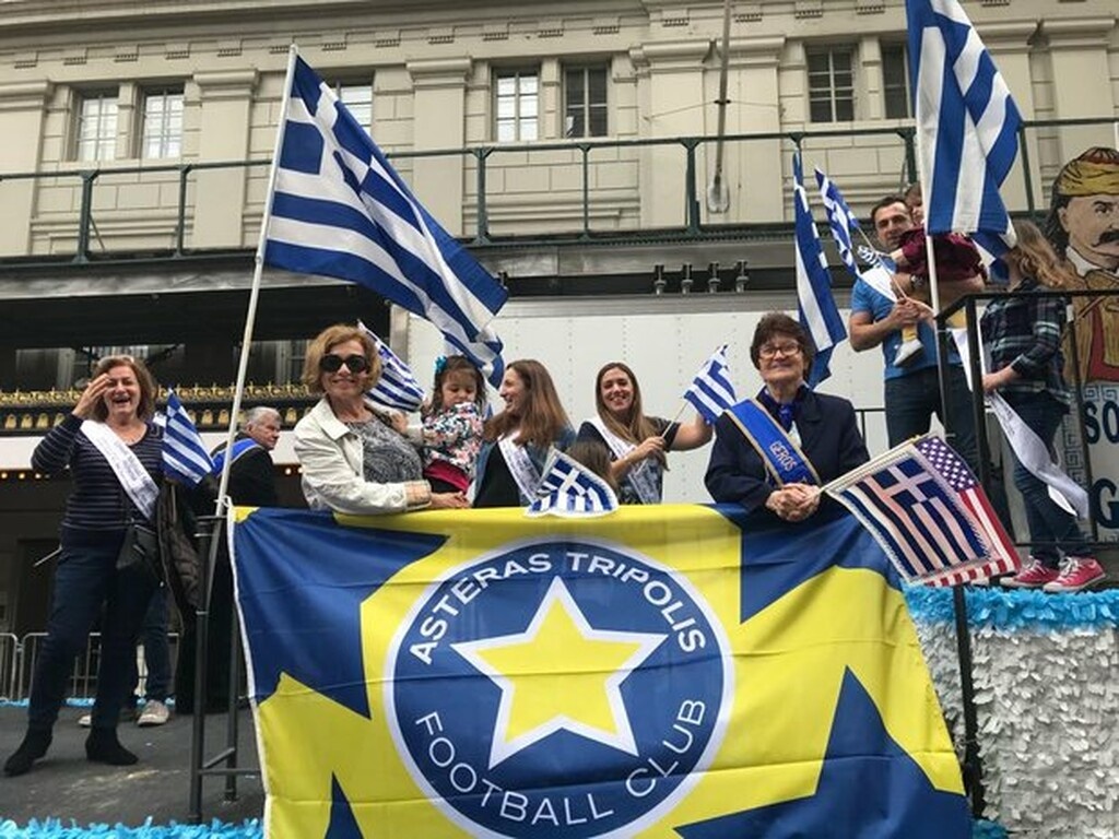 Ο Αστέρας στην παρέλαση του Ελληνισμού στη Νέα Υόρκη (photos)