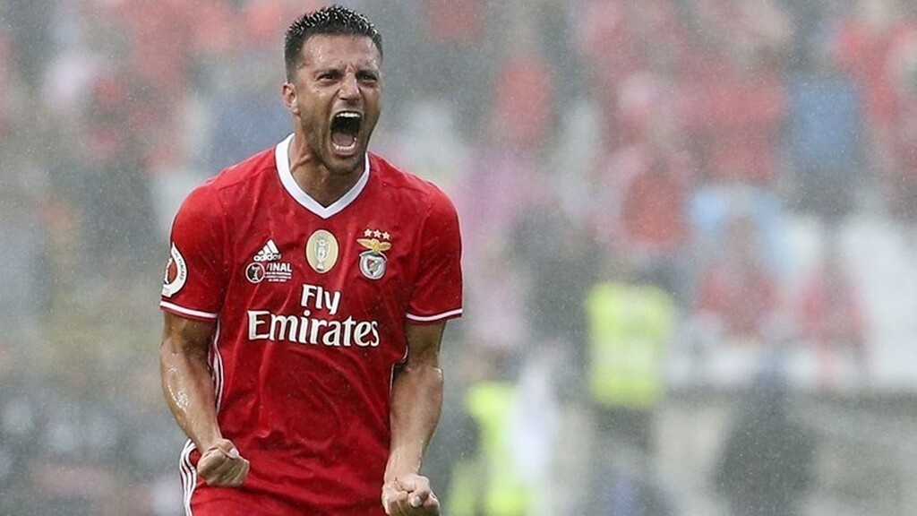 Τουρκικές σειρήνες για Σάμαρη (photos)