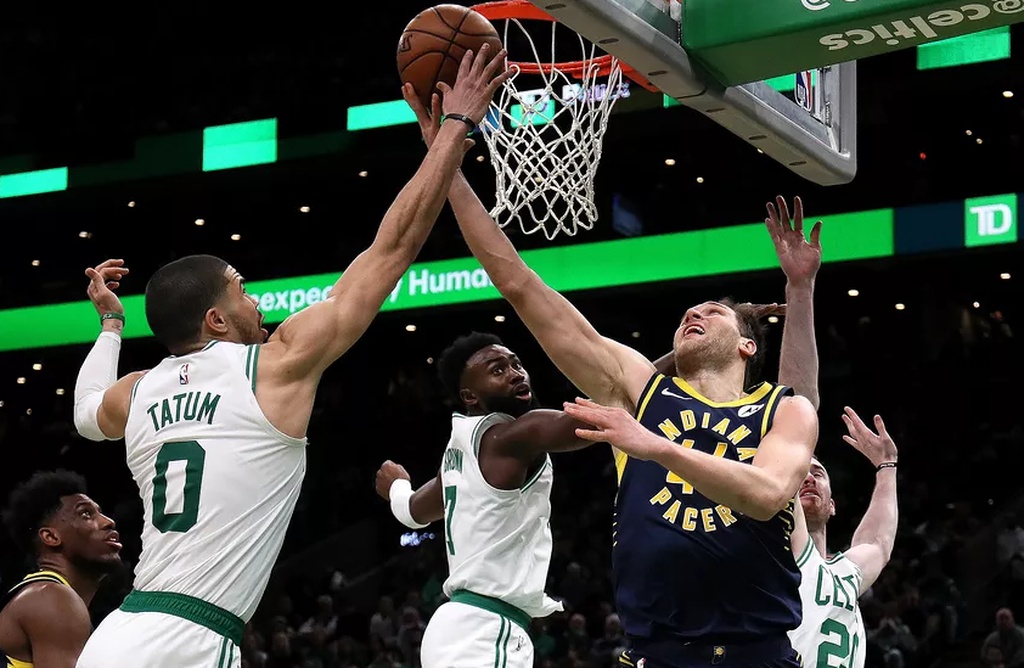 NBA: Βήμα πρόκρισης για Σέλτικς & Ρόκετς (videos+photos)
