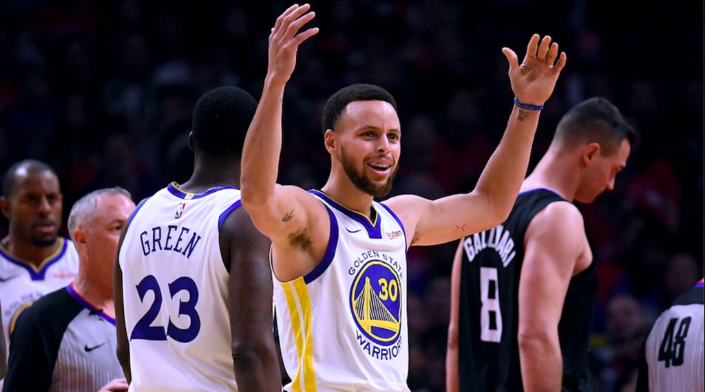 NBA: Σπουδαίες νίκες για Γουόριορς, Σίξερς και Σπερς (videos+photos)