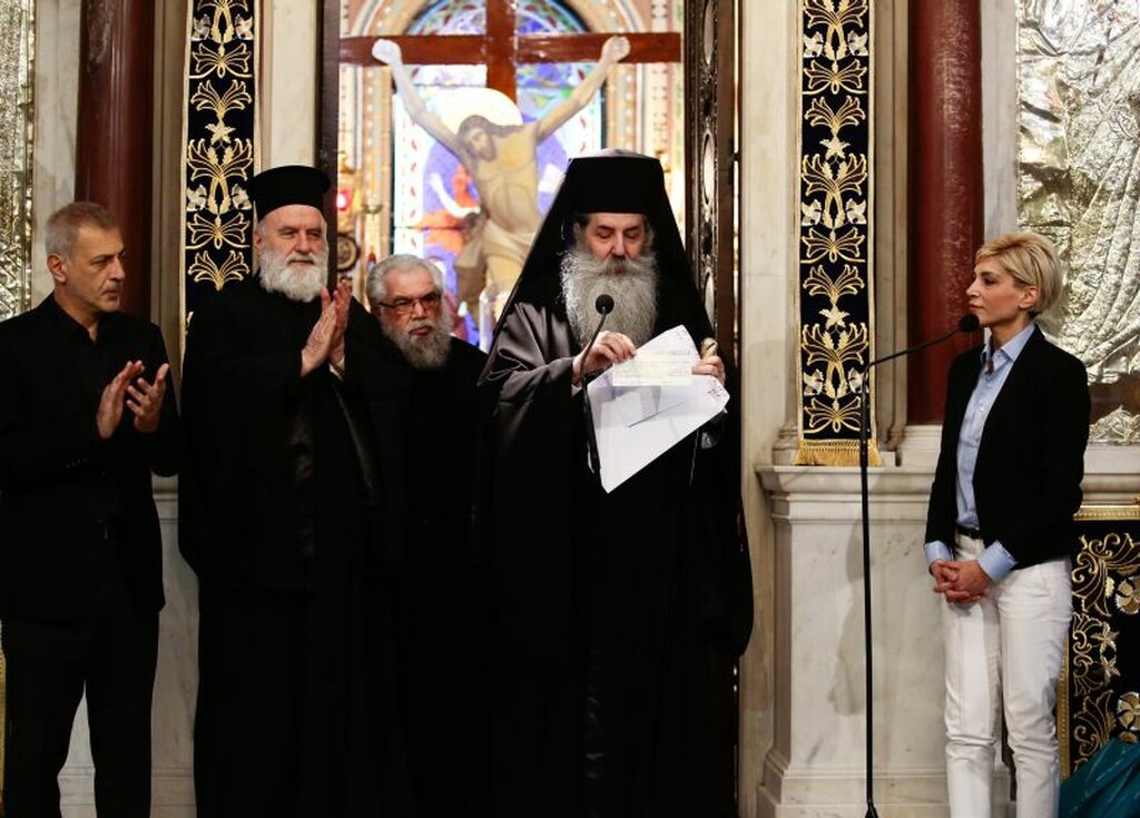 Η στήριξη του Ολυμπιακού στην Ιερά Μητρόπολη Πειραιώς (video+photos)