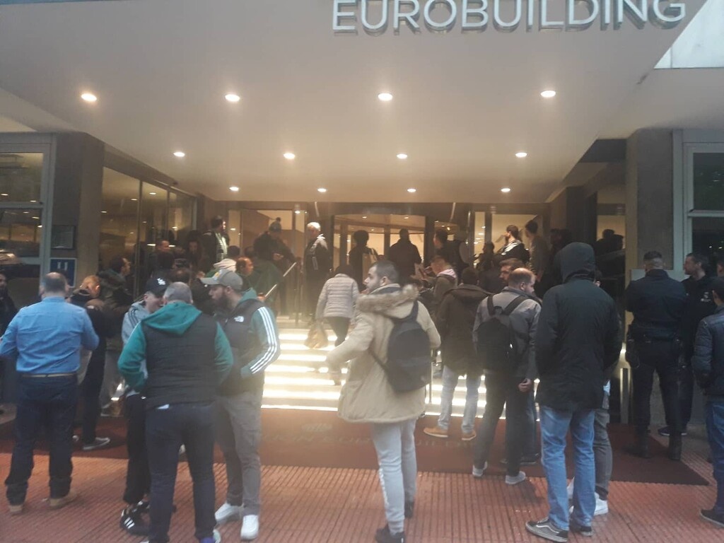 Ρεάλ Μαδρίτης-Παναθηναϊκός ΟΠΑΠ: Αποθέωση από τον κόσμο κατά την αναχώρηση! (videos)