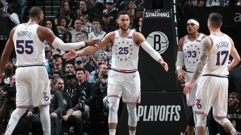 NBA: Σπουδαίες νίκες για Γουόριορς, Σίξερς και Σπερς (videos+photos)
