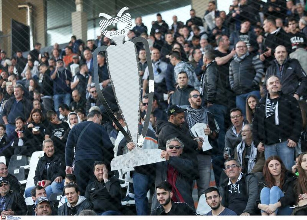 ΠΑΟΚ-Λεβαδειακός: Η κούπα και η σημαία για Βιεϊρίνια (photos)