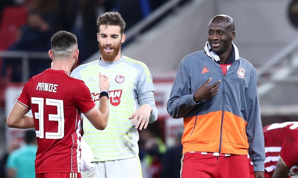 Ολυμπιακός: Τα ξαναλένε με Σα (photos)