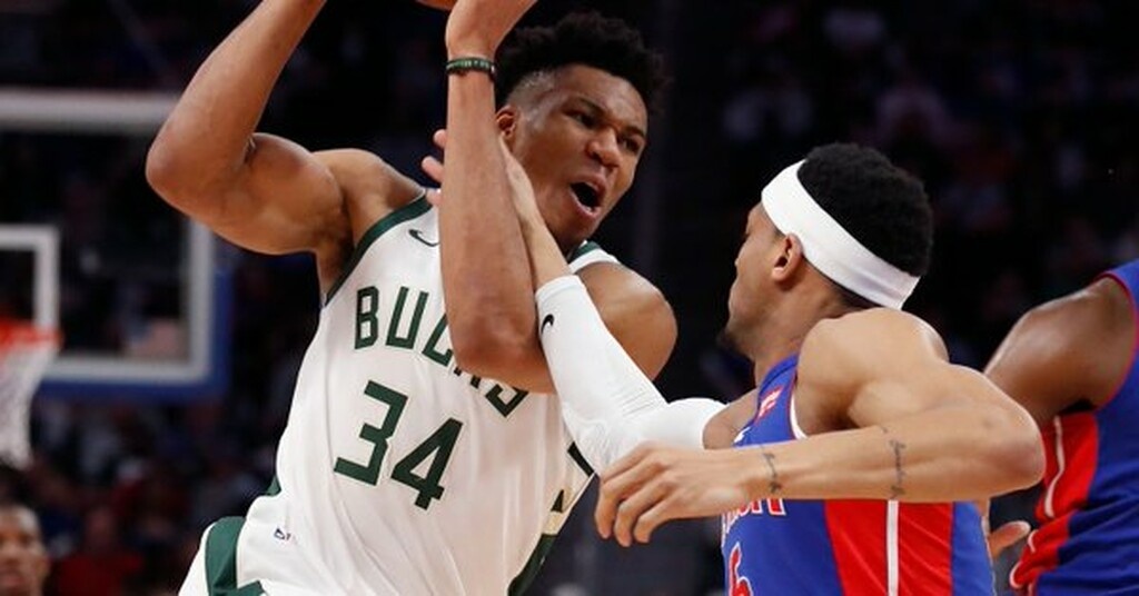 NBA: Γράφει ιστορία ο Αντετοκούνμπο (photos)