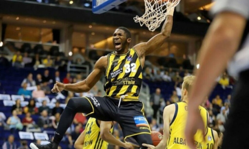 Επίσημο: Στην ΑΕΚ ο Εμπάκουε! (photos)