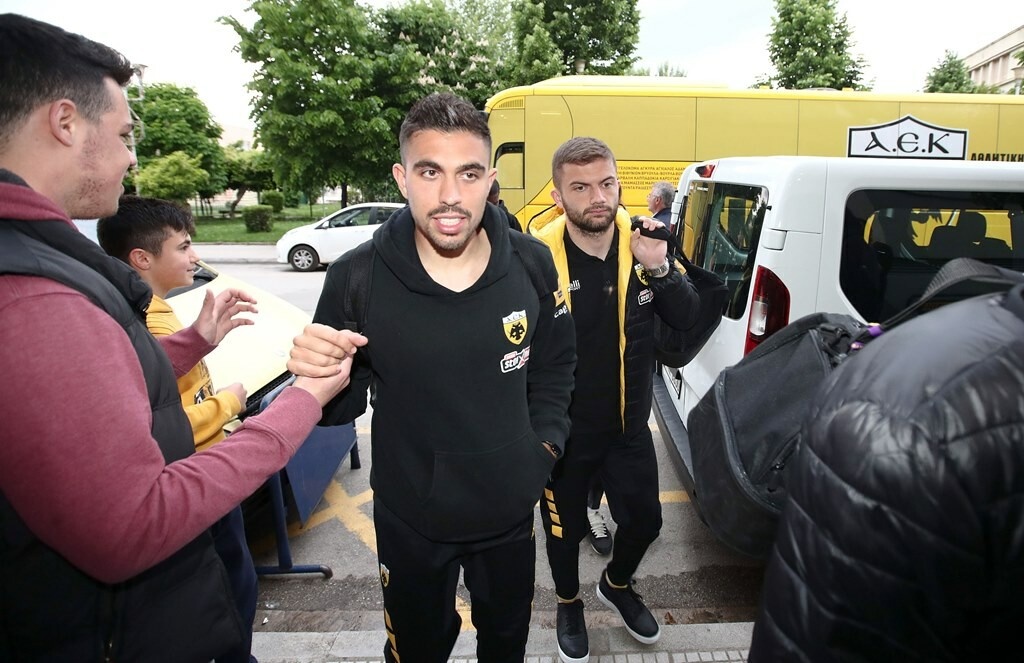 ΑΕΚ: Θερμή υποδοχή στη Λιβαδειά (photos)