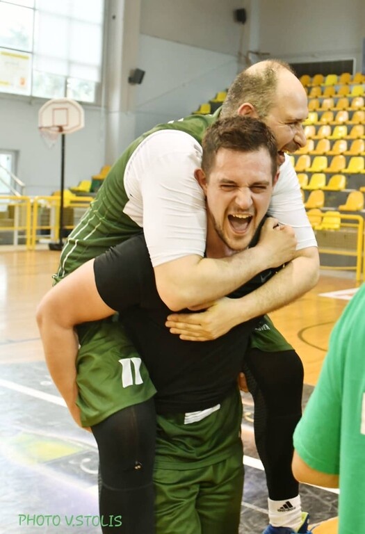 Επέστρεψε στο θρόνο της η DPG (video+photos)
